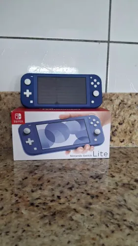 Nintendo Switch Lite com 1 mês de uso