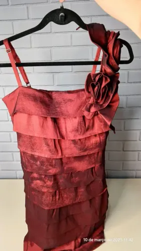 Vestido de Festa Vermelho / Bordô Tam: 38