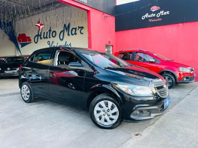 Chevrolet Onix Hatch LT 1.4 8V Flex Power Mec. 4P 2015