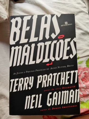 Belas Maldições - Terry Pratchett e Neil Gaiman