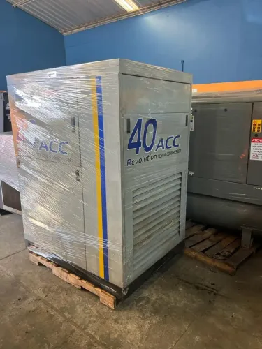 Compressor parafuso Peg Revolution 40hp 220 v