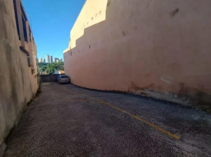 Terreno à venda em Barueri, Jardim Tupanci