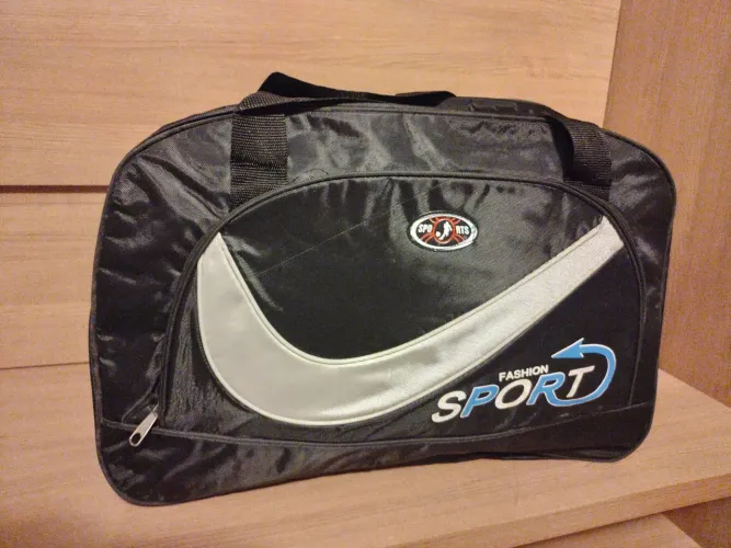 Bolsa de viagem esportiva cor Preta