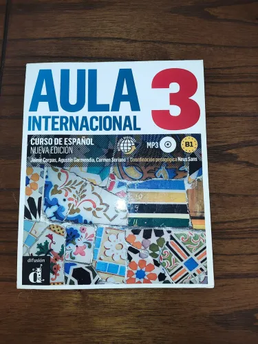 Livro: Aula internacional 3