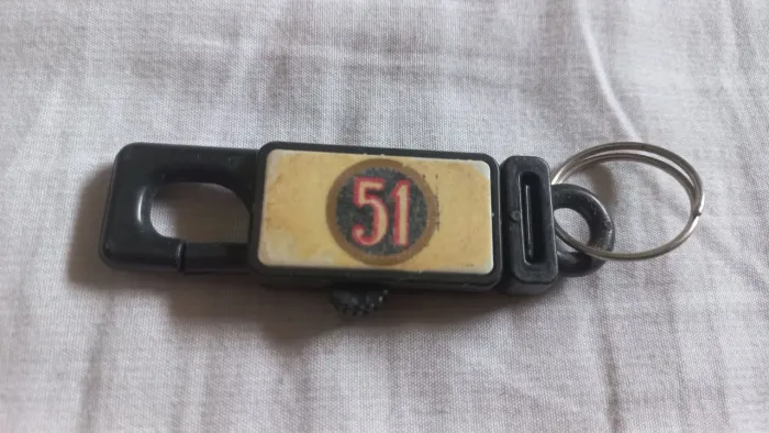 Antigo chaveiro da 51 Pirassununga enfeite decoração coleção uso antiguidade anos 80/90