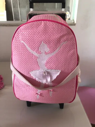 Mochila infantil bailarina de rodinhas