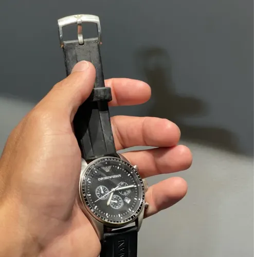 Relógio Empório Armani Original - pulseira em borracha