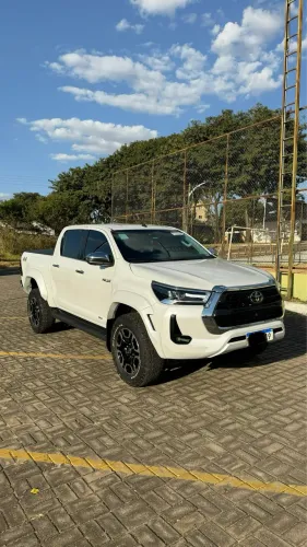 HILUX SRX PLUS 24/24