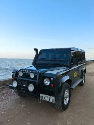 Land Rover Defender 110 TDI County SW Diesel 2004