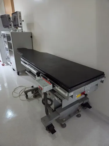 Mesa cirúrgica angio