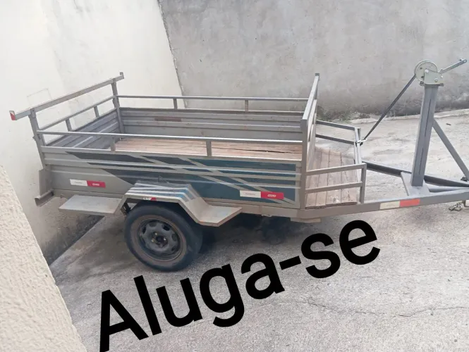 Aluga-se carretinha