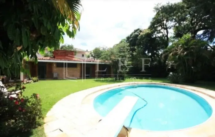 Condomínio fechado - Cidade Jardim