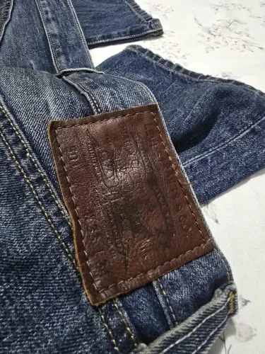 Calça Jeans Levis 501 Edição Limitada