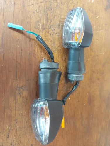 Setas Piscas originais honda cbr 1000rr, hornet,etc