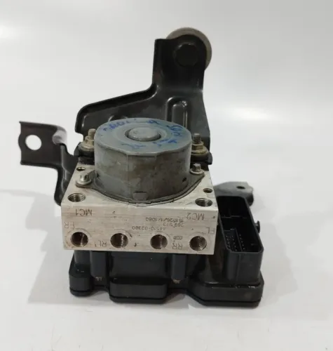 Módulo ABS Corolla 2.0 2015 - 2021 / 2265106526 0265805012