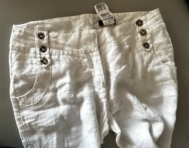 Calça branca linho boca de cino 40