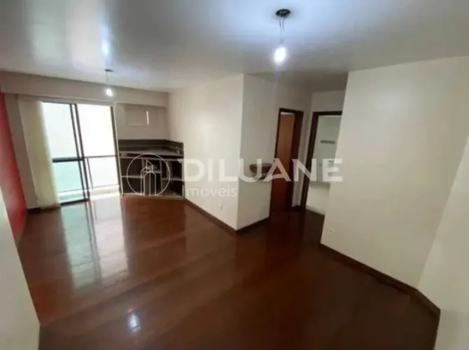Apartamento - Padrão / Residencial / Copacabana