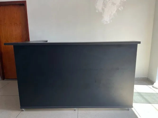 Balcão Comercial em MDF planejado - Ótimo Estado