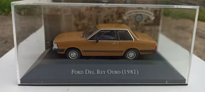 Miniatura Ford Del Rey Ouro 1982