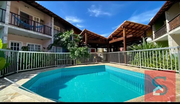 Casa de Condomínio em Jardim Flamboyant com Lazer - Cabo Frio