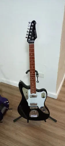 Guitarra Studebaker Black Mirror  Sceptre Pro