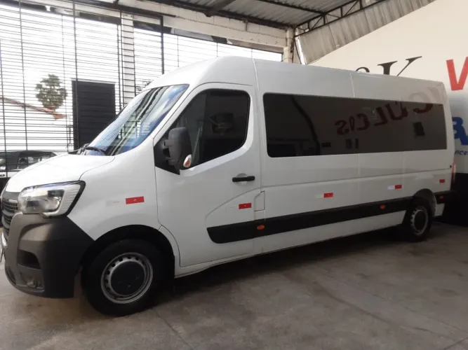 Renault Master 2.3 DCI Executive Longo 16L Dies 2025