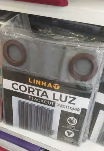 Cortina blackout - corta Luz