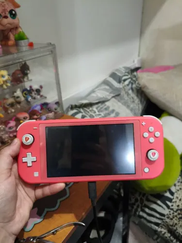 Nintendo switch lite rosa desbloqueado