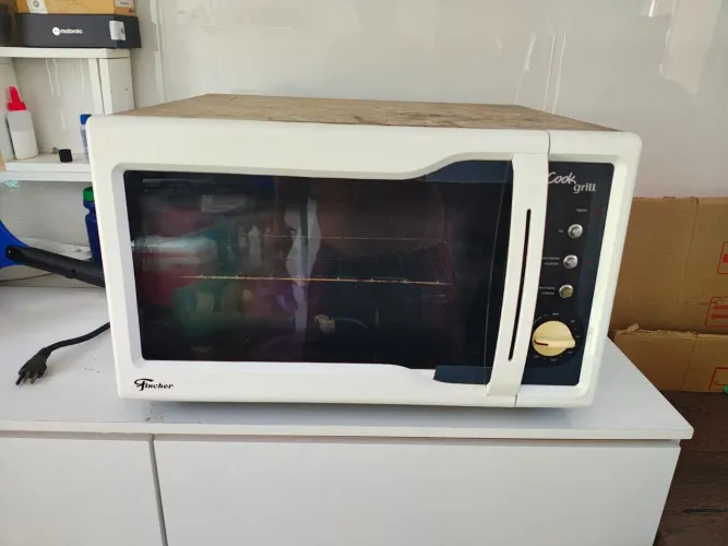 Forno elétrico Fischer 44L