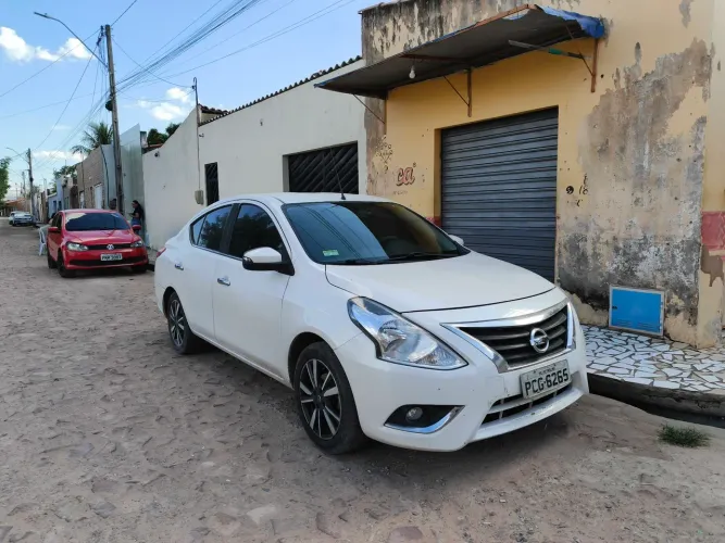 Nissan Versa SL 1.6 16V Flexstart 4P Aut. 2019