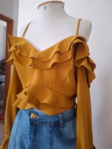 Lotes de roupas para brechó