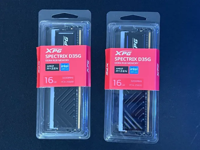 Memória RAM DDR4 32Gb 2x16 3200MHz XPG Spectrix D35G RGB