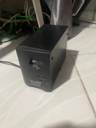 Estabilizador eletrônico