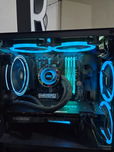 PC Gamer / Workstation - Ryzen 5 5600X | RX 6700 XT | 32GB RAM | SSD NVMe 1TB