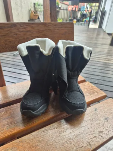 Bota Neve Impermeável Quechua - Tamanho 28