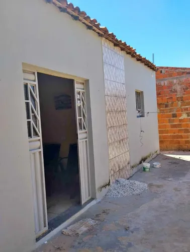 CASA EM JABAETE
