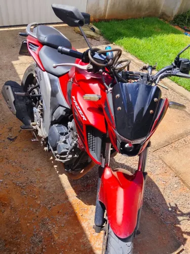 Fazer 250 Fz25 Yamaha 2022 vermelho