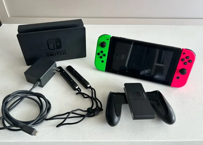 Nintendo Switch V2