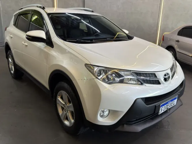 Toyota RAV4 2.0 4X2 16V Aut. 2014
