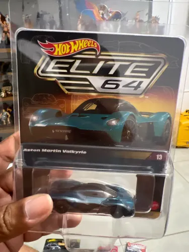 Hot wheels Elite64 Aston Martim