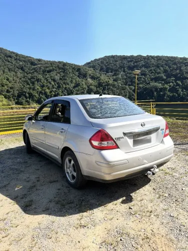 Nissan Tiida Sedan 1.8 16V Flex Fuel 4P 2012
