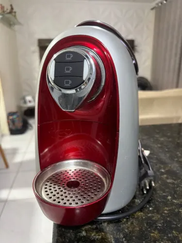 Cafeteira três corações 