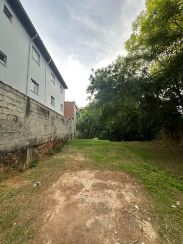 Vendo terreno no centro de Francisco morato 