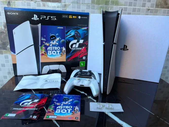Playstation 5 825gb Com 2 controles