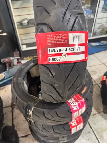 Pneu traseiro 140/70/14 KENDA