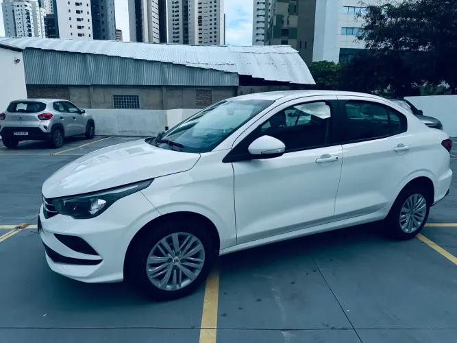 Fiat Cronos Drive 1.3 8V Flex 2025