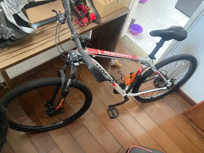 Bicicleta mosso aro 27,5 quadro 18?. 21 marchas nova e revisada
