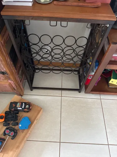 Adega para 15 garrafas