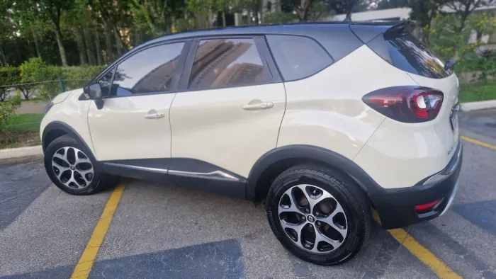 Renault Captur Intense 1.6 16V Flex 5P Aut. 2018