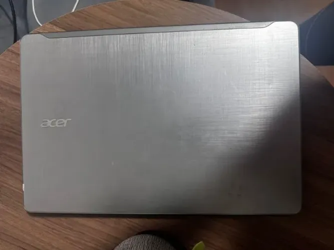 Notebook Acer Aspire F15 processador Intel Core i5 e placa de vídeo NVIDIA GeForce 940MX.